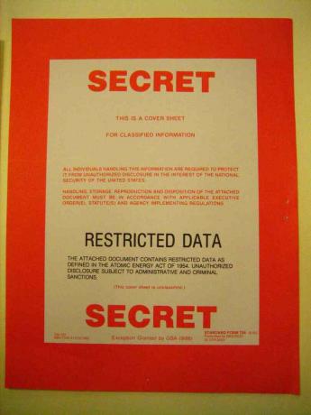 Krycí list „Tajné-obmedzené údaje“.