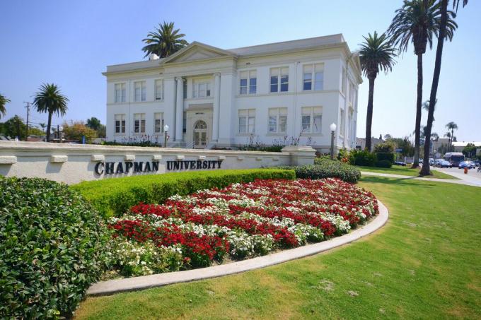 Smith Hall na Chapmanovej univerzite