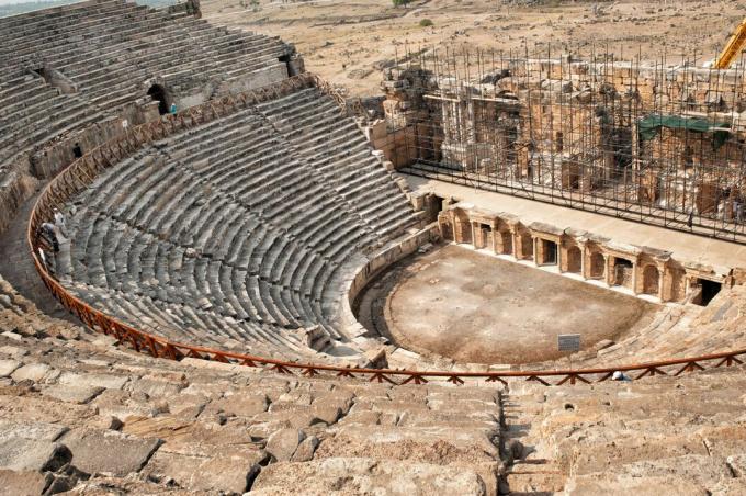 Divadlo Hierapolis