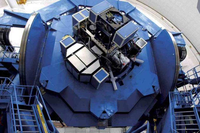 Mechanizmus podpory prístrojov pre teleskopy Gemini.