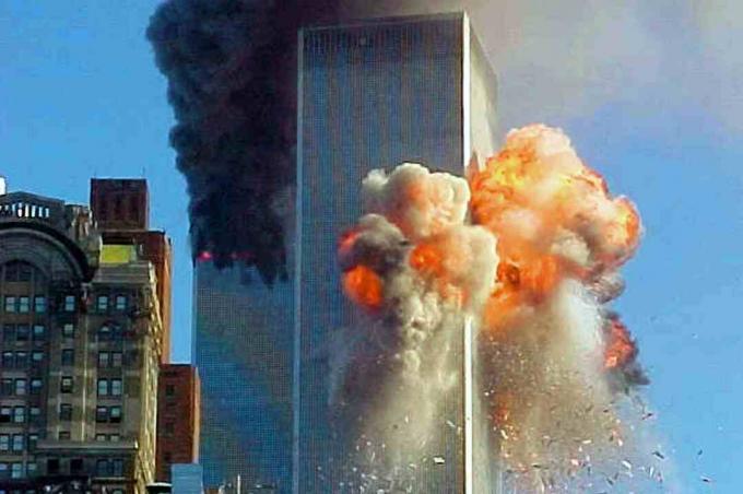 Twin Towers Aflame 11. septembra 2001