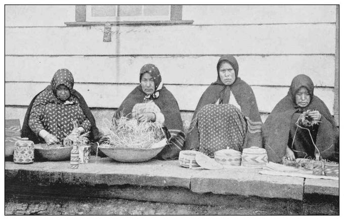 Domorodí tkáči košov, Sitka, Aljaška