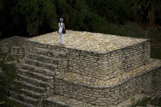 Mayská zrúcanina Xcamba na mexickom Yucatánskom polostrove